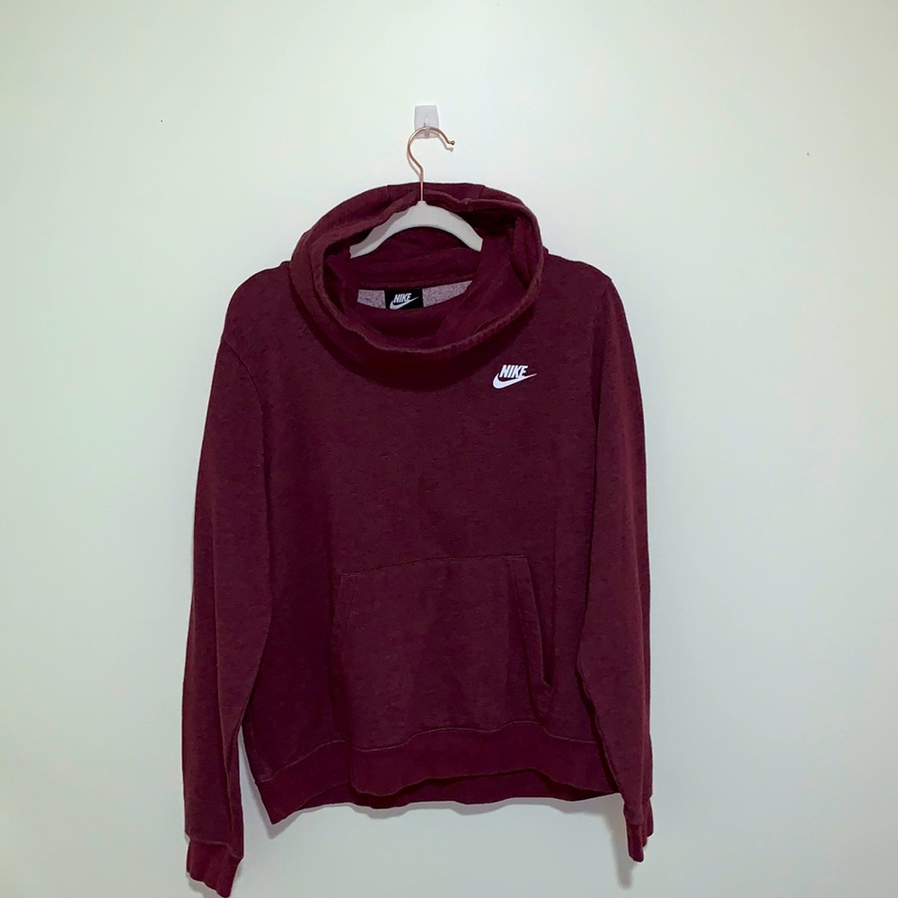 Nike Sportswear Essential Funnel Pullover Sweater